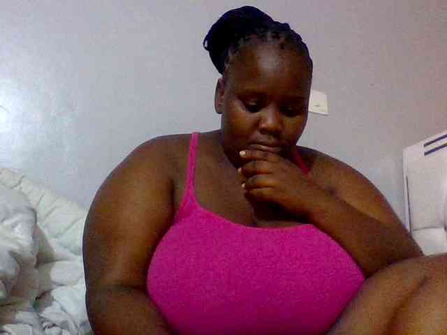 Bursty-Monique webcam