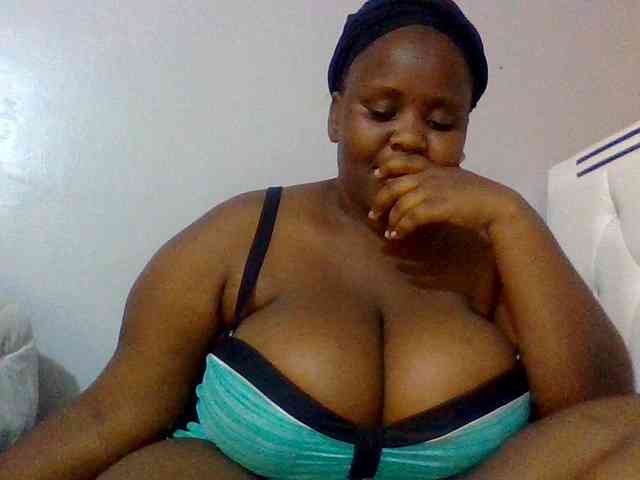 Bursty-Monique Bursty-Monique