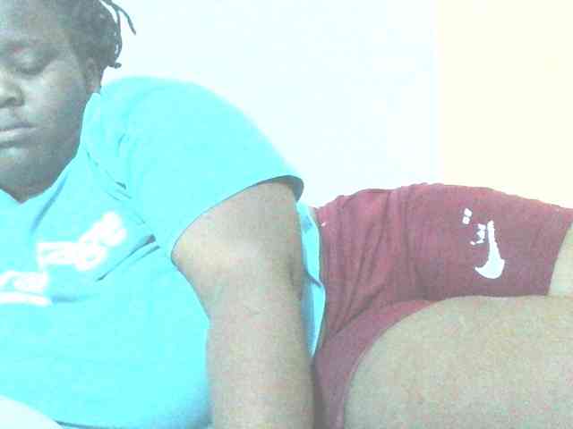 Bursty-Monique webcam