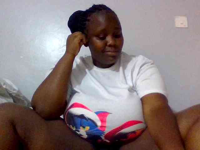 Bursty-Monique webcam