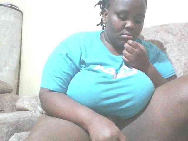 Bursty-Monique webcam