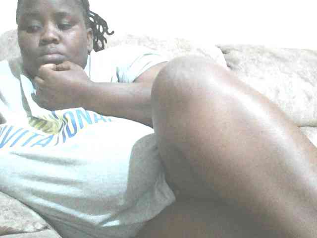 Bursty-Monique webcam