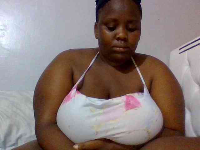 Bursty-Monique webcam