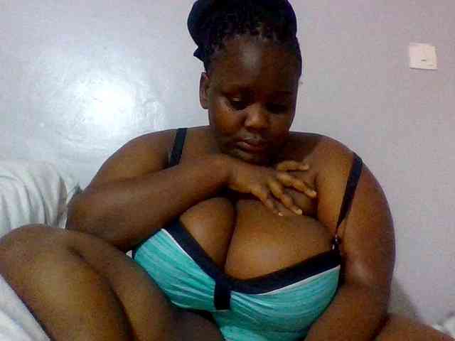 Bursty-Monique webcam