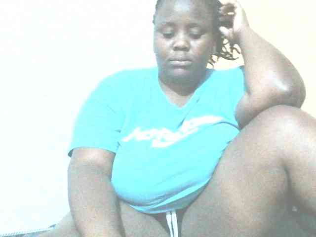 Bursty-Monique webcam