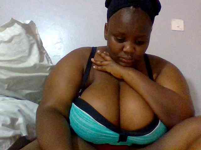 Bursty-Monique webcam