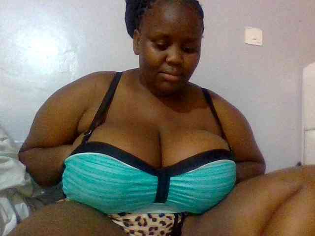 Bursty-Monique webcam