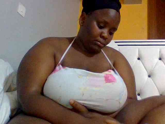 Bursty-Monique webcam