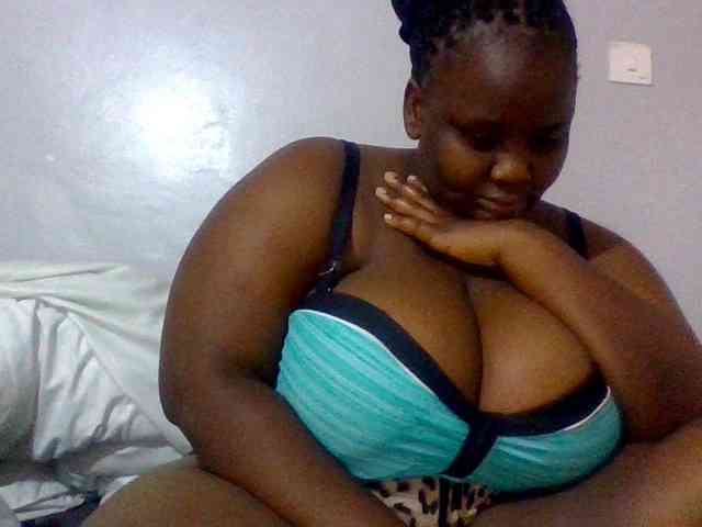 Bursty-Monique webcam