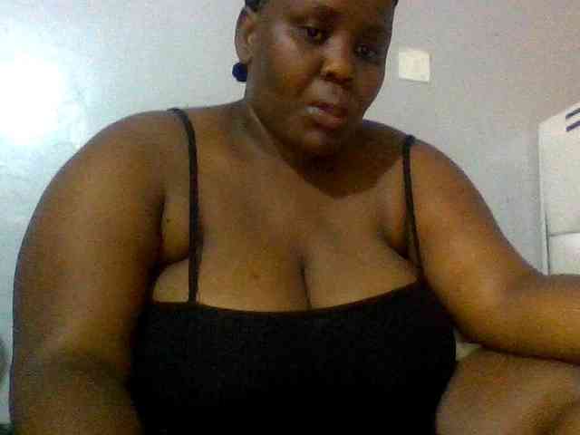 Bursty-Monique webcam