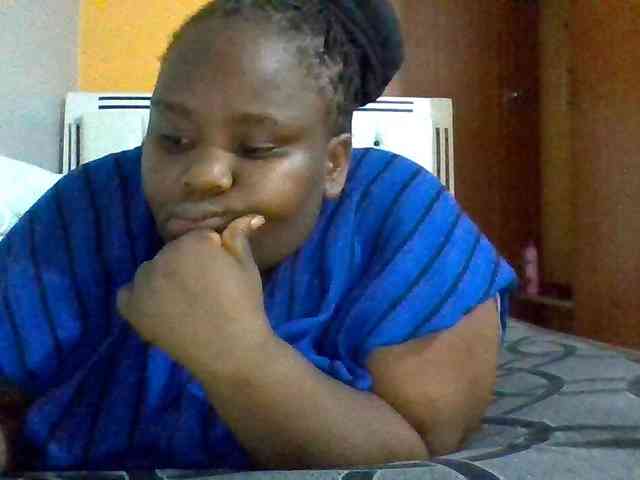 Bursty-Monique webcam