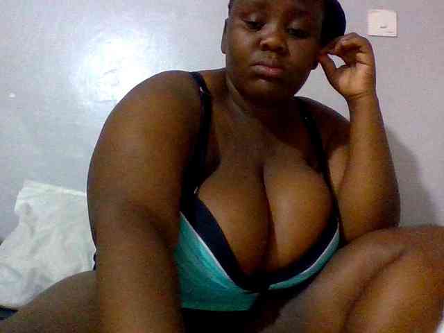 Bursty-Monique webcam