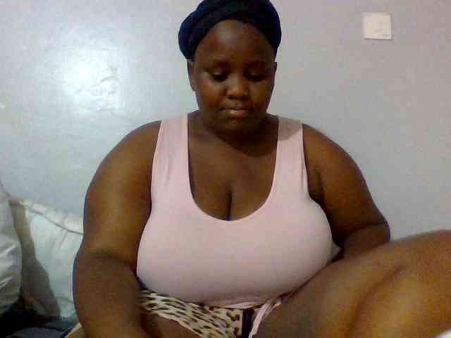 Bursty-Monique webcam