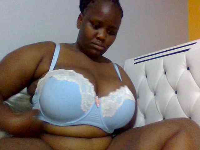 Bursty-Monique webcam