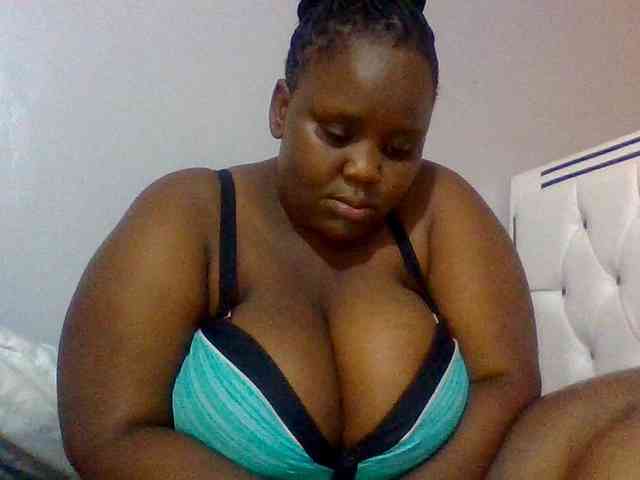 Bursty-Monique webcam