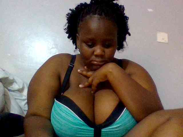 Bursty-Monique webcam