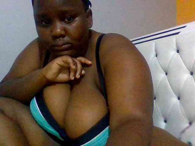 Bursty-Monique Bursty-Monique