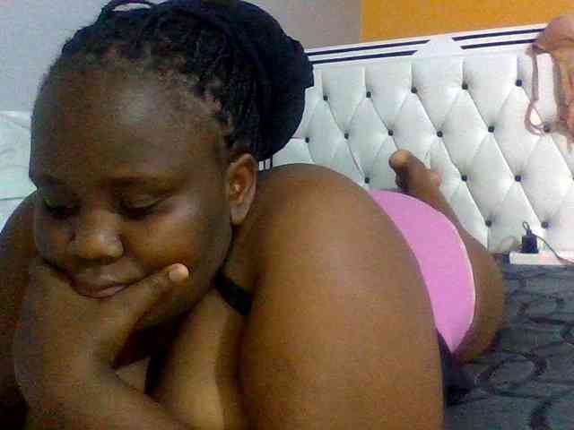 Bursty-Monique webcam