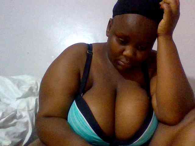 Bursty-Monique webcam