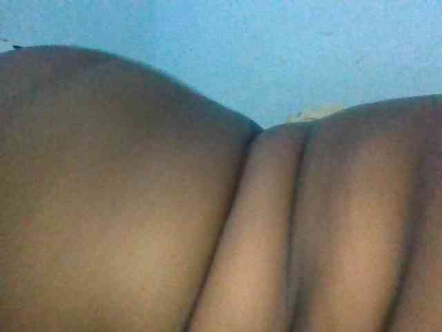 Bursty-Monique Bursty-Monique