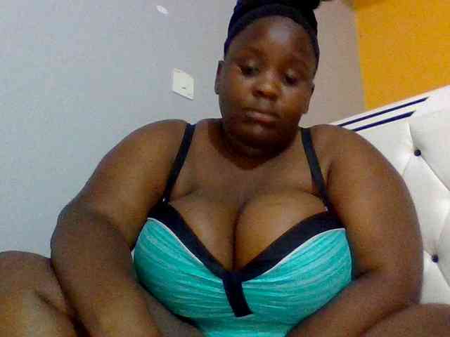 Bursty-Monique webcam