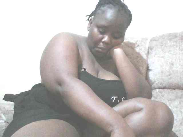 Bursty-Monique webcam
