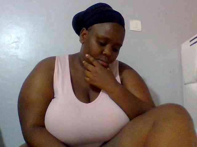 Bursty-Monique webcam