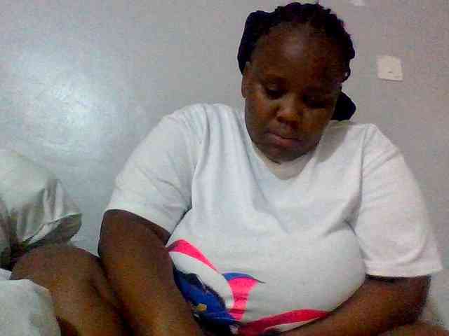 Bursty-Monique webcam