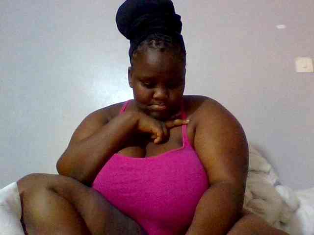 Bursty-Monique webcam