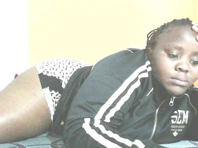 Bursty-Monique webcam