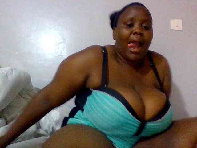 Bursty-Monique webcam