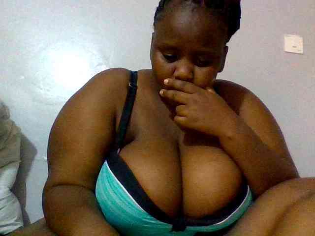 Bursty-Monique webcam