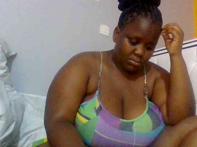 Bursty-Monique webcam