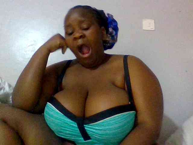 Bursty-Monique webcam