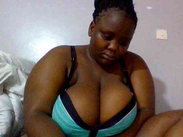 Bursty-Monique webcam