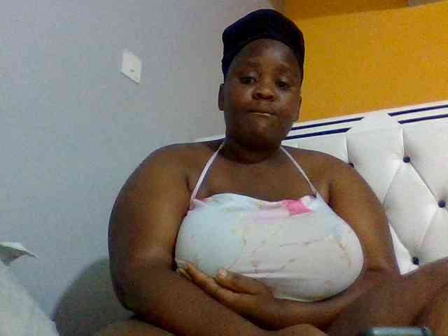 Bursty-Monique webcam