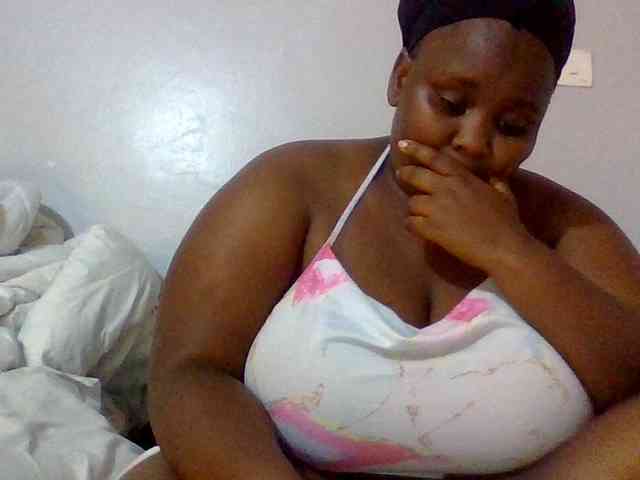 Bursty-Monique webcam