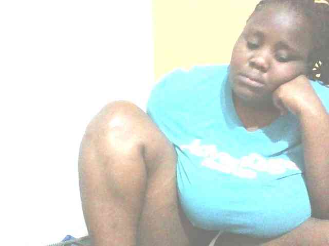 Bursty-Monique webcam