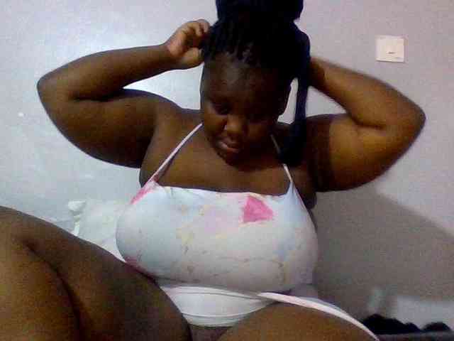 Bursty-Monique webcam