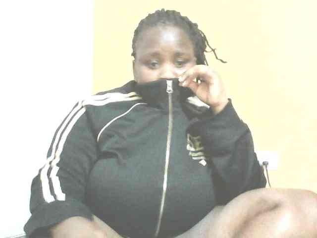 Bursty-Monique webcam