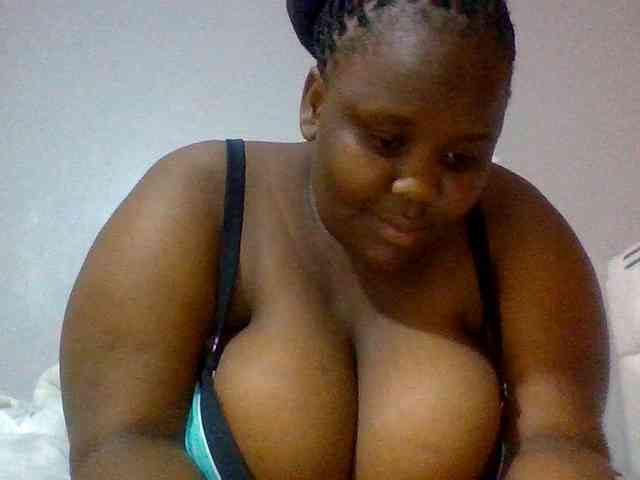 Bursty-Monique webcam