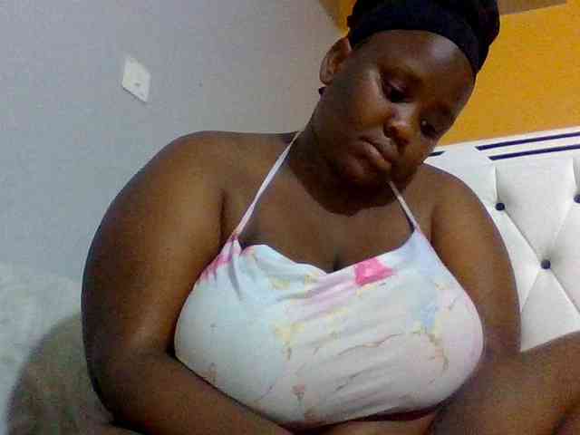 Bursty-Monique webcam