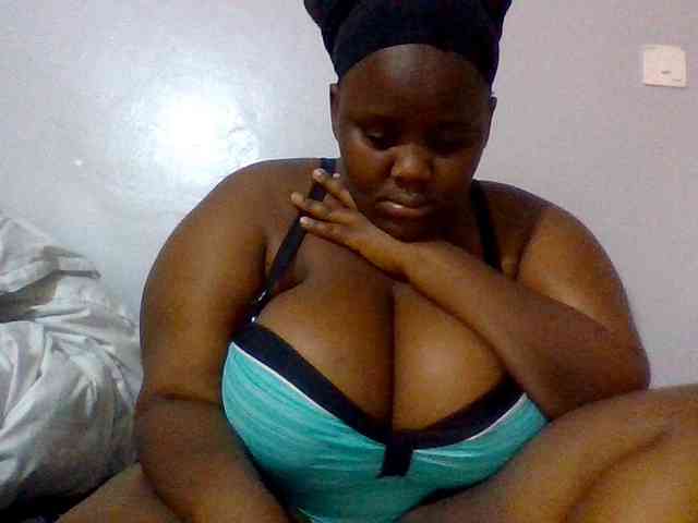 Bursty-Monique webcam