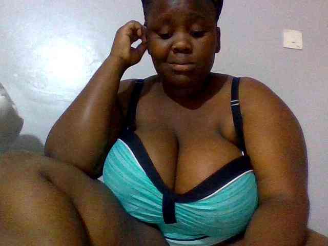 Bursty-Monique webcam