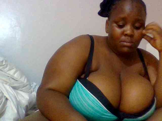 Bursty-Monique webcam