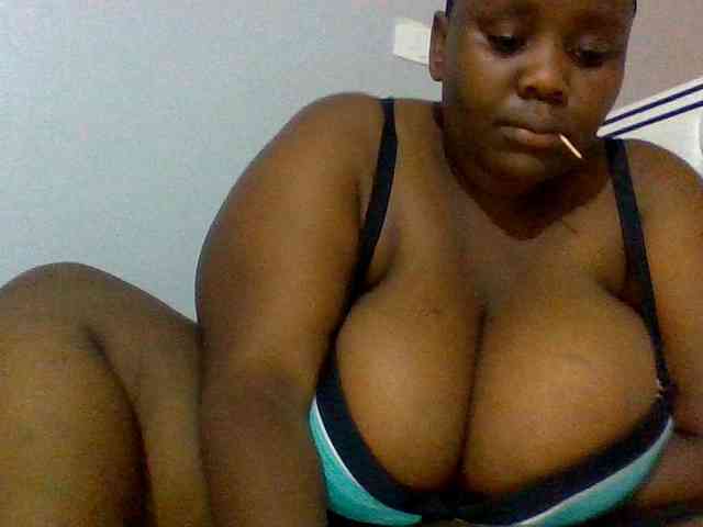 Bursty-Monique webcam