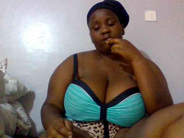 Bursty-Monique webcam