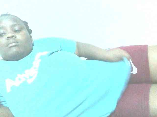 Bursty-Monique webcam