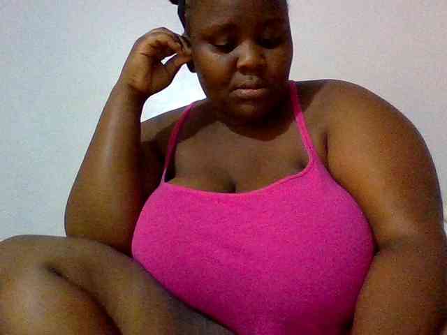 Bursty-Monique webcam