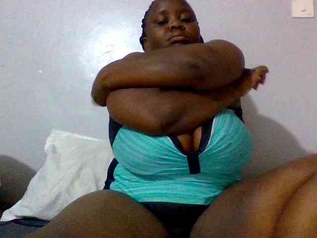 Bursty-Monique webcam